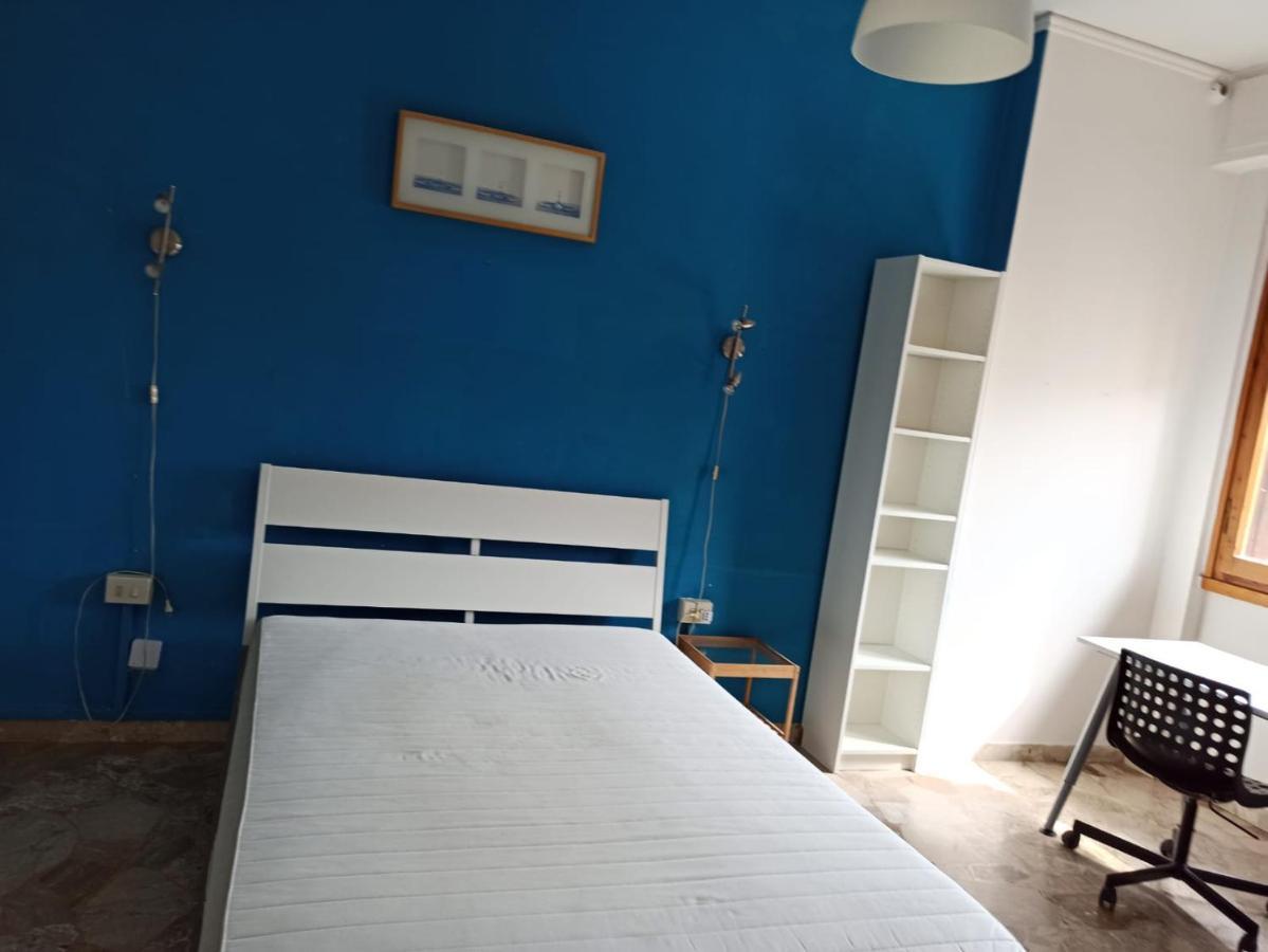 Casa Vacanze Giulia A Careggi Wi-Fi Leilighet Firenze Eksteriør bilde