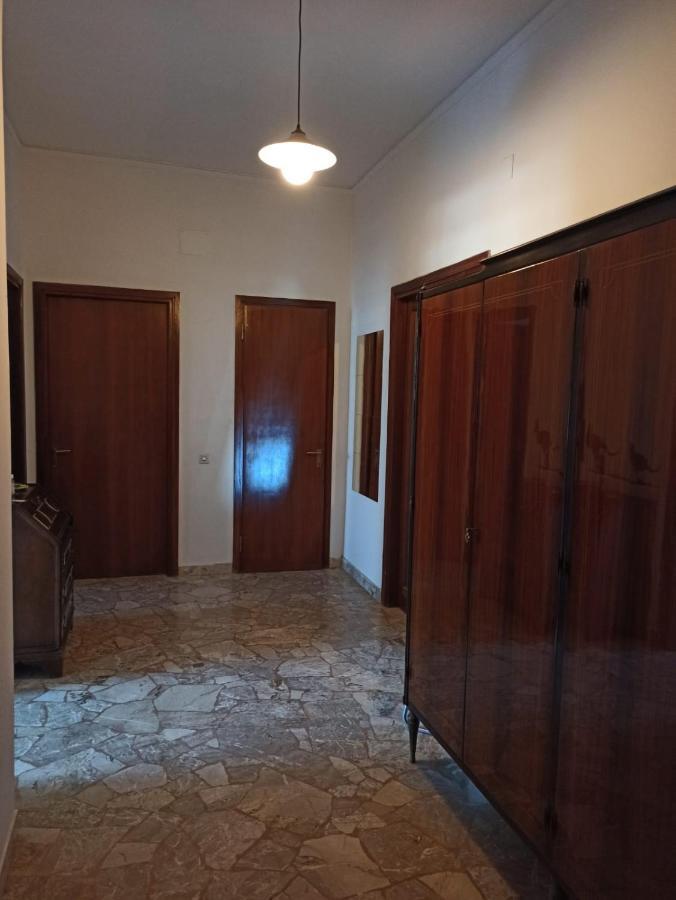 Casa Vacanze Giulia A Careggi Wi-Fi Leilighet Firenze Eksteriør bilde